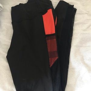 Pop fit mesh leggings